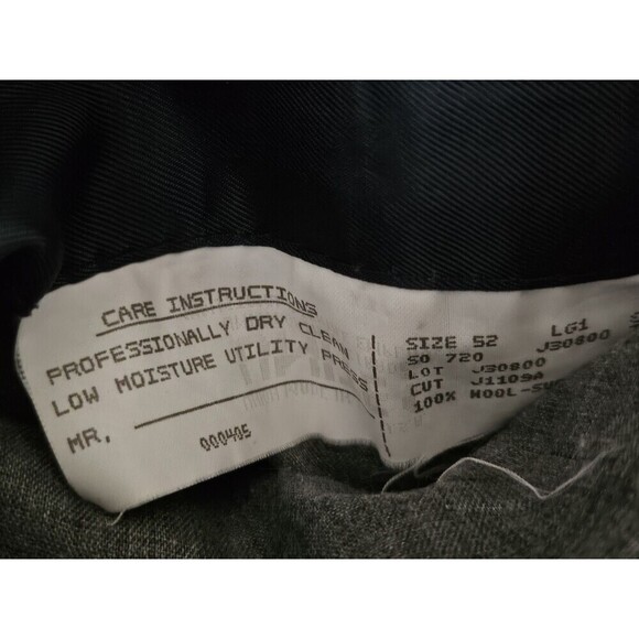 jos A Bank Men's Navy Formal Blazer, Pure Wool, Brass Buttons, EUC Size 52L. - Picture 10 of 11